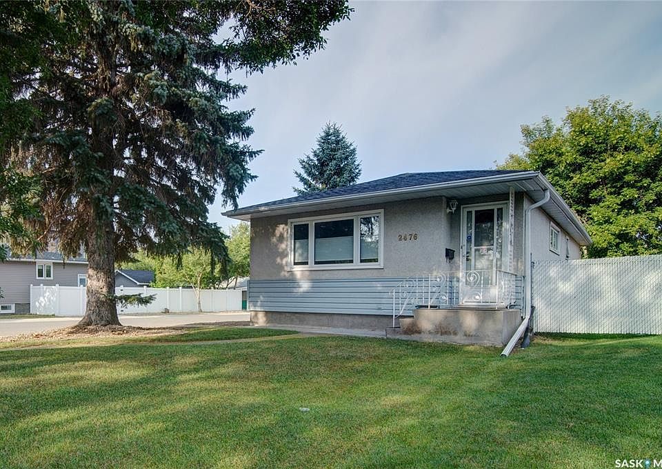 1st image of 2476 McAra STREET