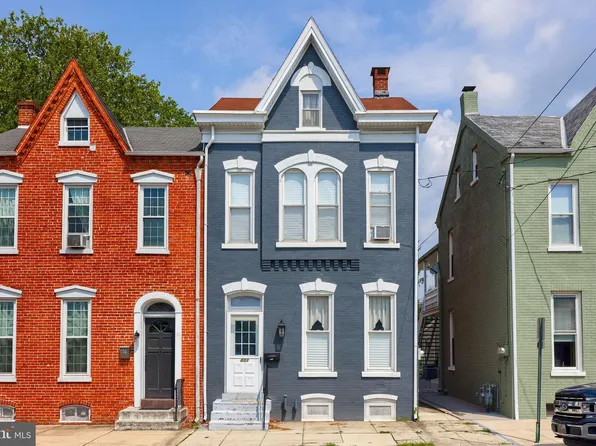 803 Locust St, Columbia, PA 17512