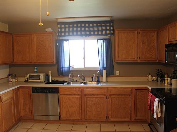 5th image of 3427 S County Road 300 E