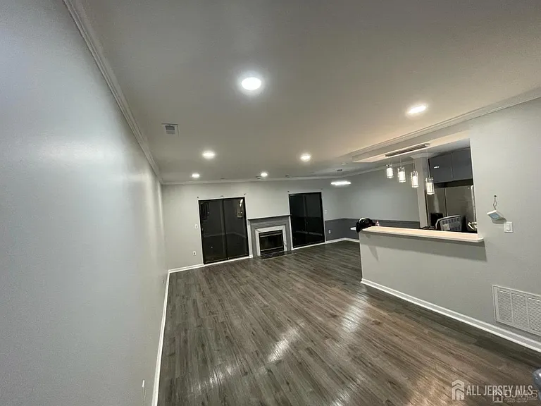 42 Ashford Dr — Photo 4