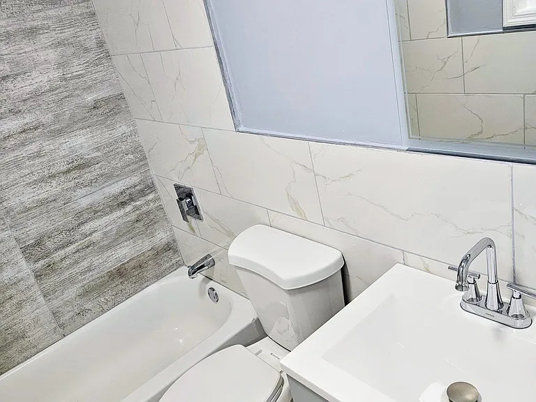 449-451 Washington Ave #3 — Photo 8