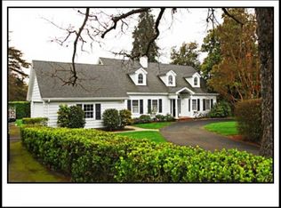 1900 Hillcrest Rd, Medford, OR 97504