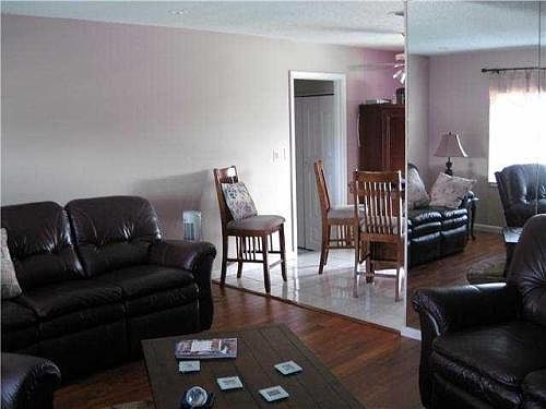 1st image of 302 SW 79th Ter