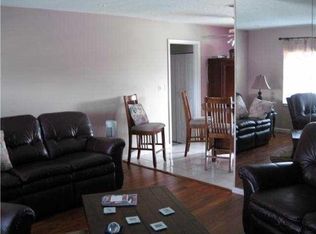 302 SW 79th Ter, North Lauderdale, FL 33068