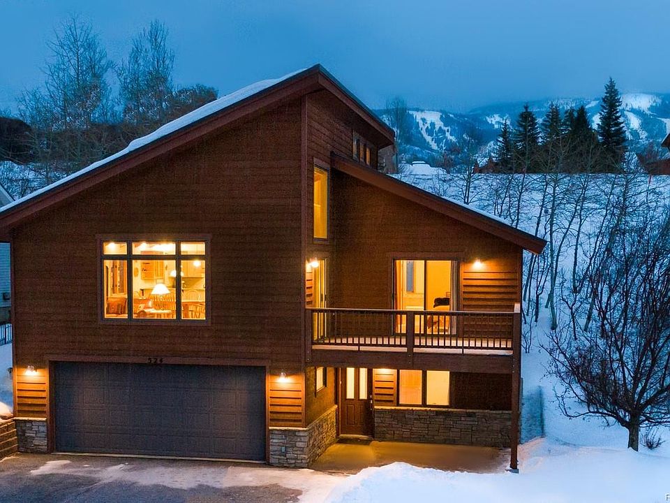 1st image of 524 Sandhill Cir