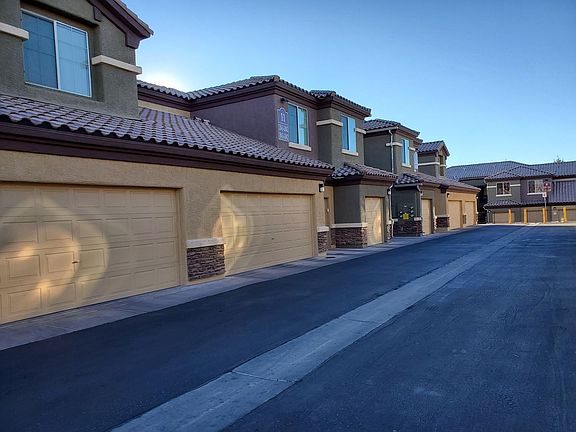 2nd image of 6868 Sky Pointe Dr Unit 2040