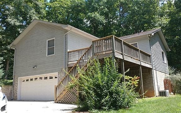 2nd image of 5287 Chestnut Dr
