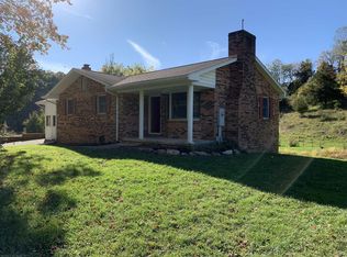 2263 Rosemary Rd, Christiansburg, VA 24073
