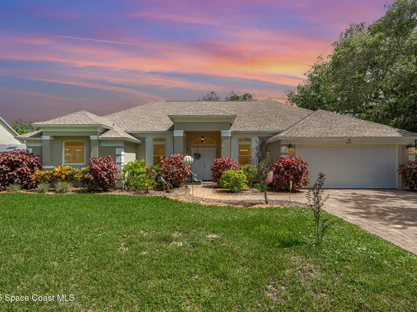 5085 Winchester Dr, Titusville, FL 32780