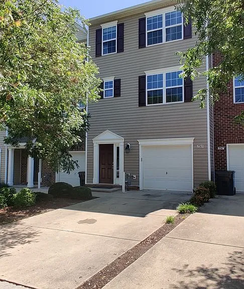 13315 Diamond Ridge Dr — Photo 1