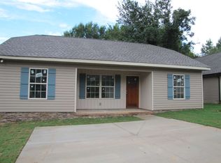 380 Bishop Hicks Ct, Inman, SC 29349