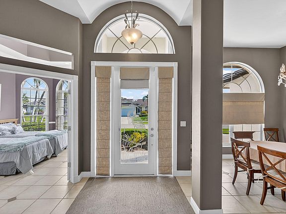 3rd image of 400 Waterleaf Ct