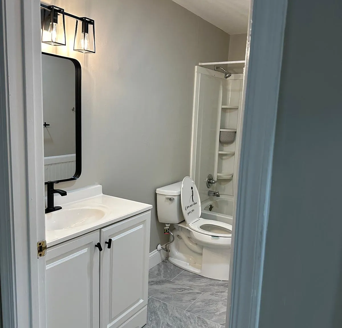 758 Shropshire Dr — Photo 4
