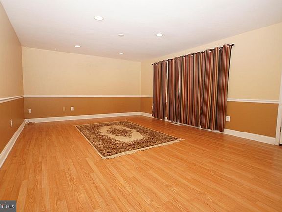 4th image of 13418 Idlewild Dr