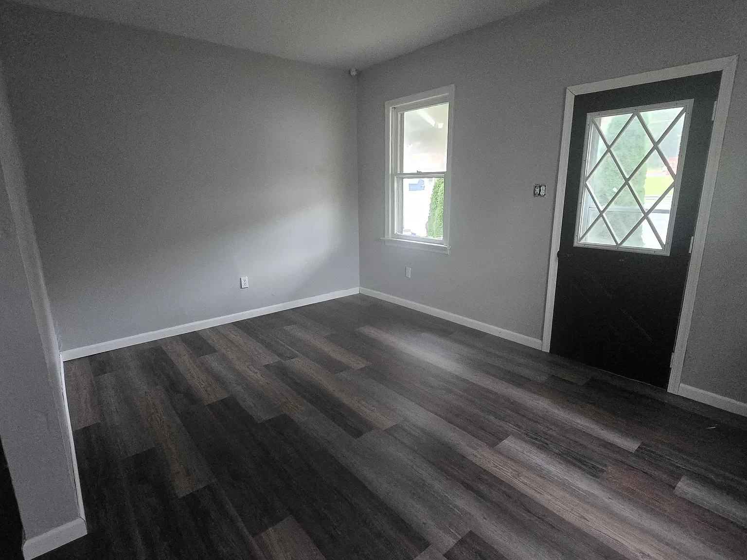 2 bed, 1.0 bath, 1200 sqft, $1,175 — Photo 3