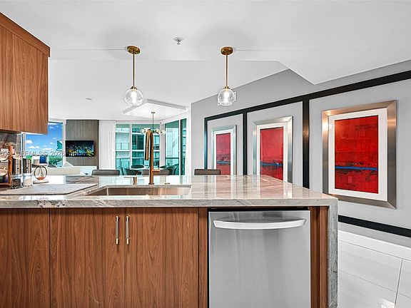 5th image of 250 Sunny Isles Blvd #3804