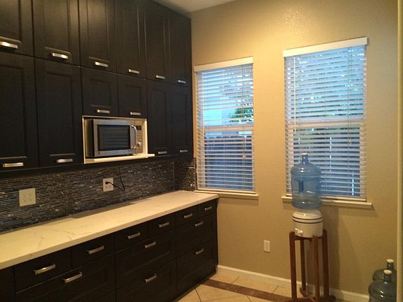 4th image of 1817 Hardy Dr