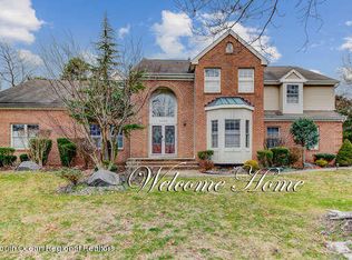 2302 Autumn Dr, Toms River, NJ 08755