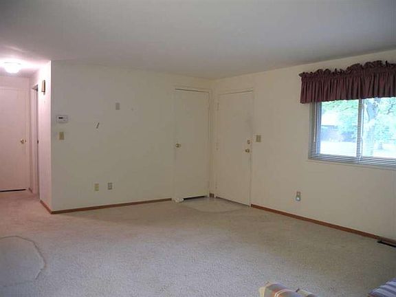 5th image of 1537 Hillwood Dr
