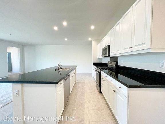 4th image of 82900 Logan Creek Dr