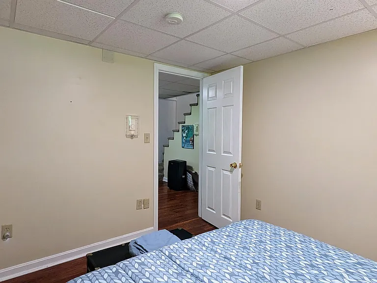 52 Crestview Dr — Photo 32