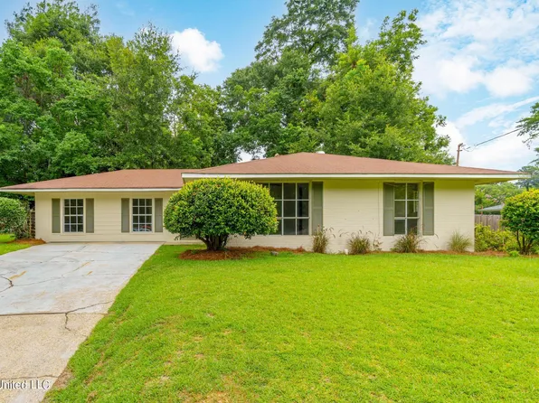 2809 Laredo Dr, Hattiesburg, MS 39402