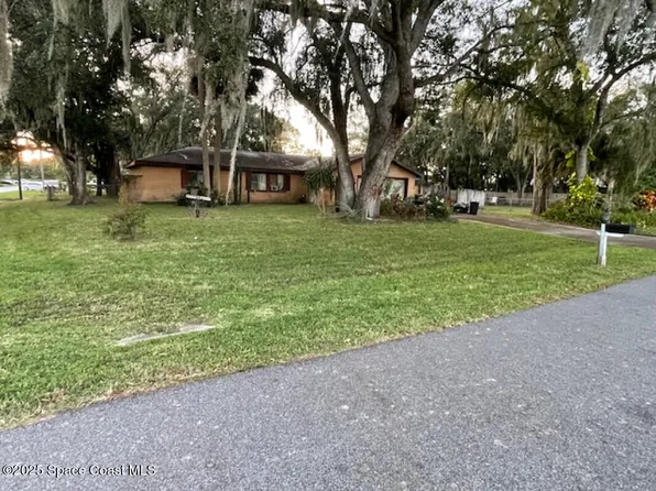 1190 Grapefruit Rd SE, Palm Bay, FL 32909
