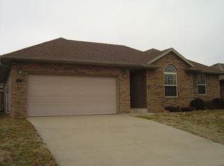 3473 W Erie St, Springfield, MO 65807