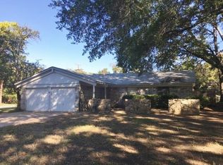 1721 Manchester Dr, Arlington, TX 76012