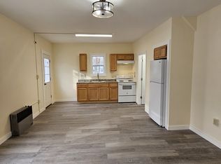 11 Grand St #3, Claremont, NH 03743