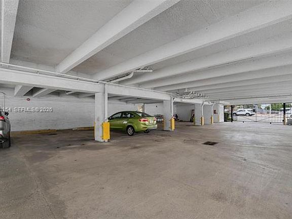 5th image of 4101 Indian Creek Dr #Cu-507