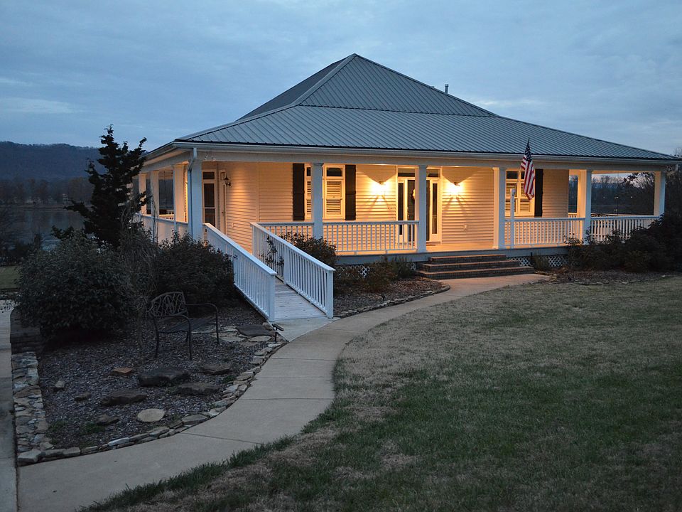 1st image of 8415 Heron Cir