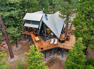 573 Granite Rd, Carnelian Bay, CA 96140