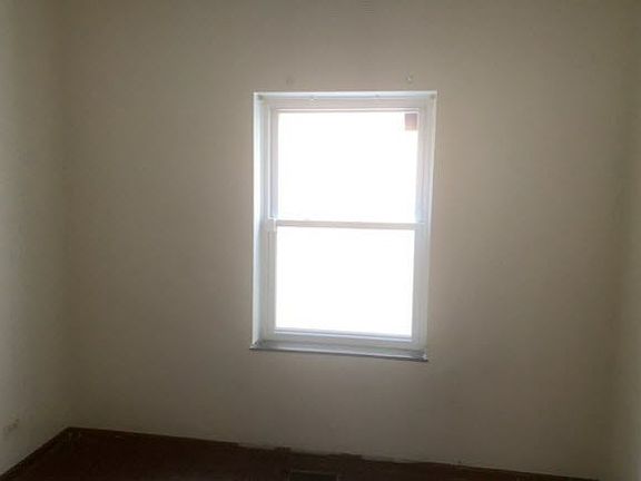 5th image of 5029 W West End Ave
