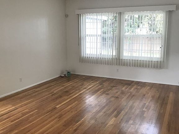 2nd image of 5522 Graywood Ave