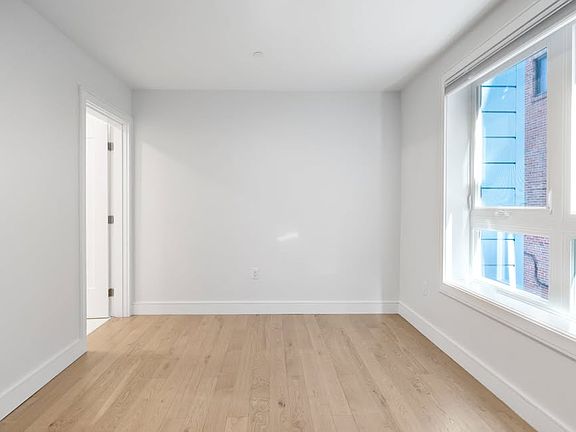 2nd image of 305 Border St #302B