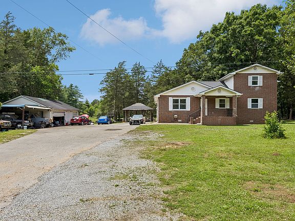 2nd image of 2200 Mount Herman Rd