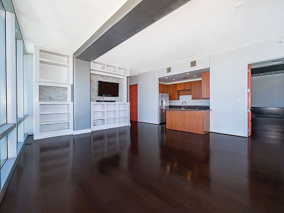 4th image of 150 E Robinson St Unit 2112