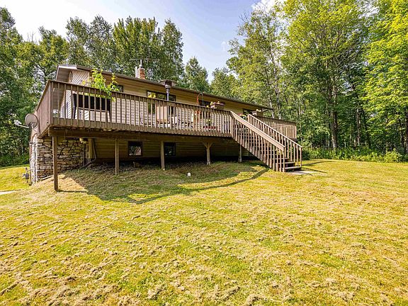 3rd image of 4992 Heritage Dr