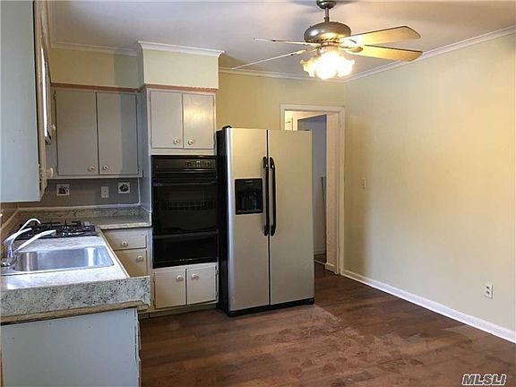 4th image of 955 Wilson Blvd