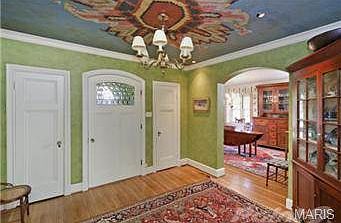 2nd image of 620 N Taylor Ave
