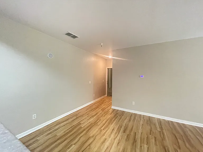 200 Talus Way #421 — Photo 3