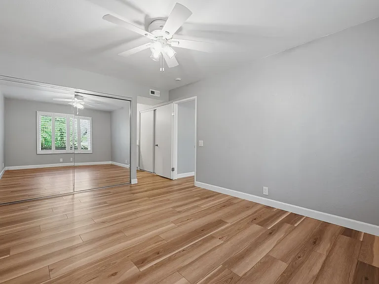 4060 Rosenda Ct #228 — Photo 33