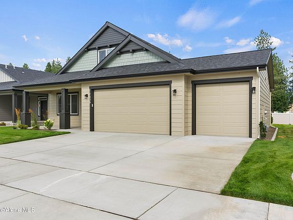 3rd image of 2048 W Platte Ct
