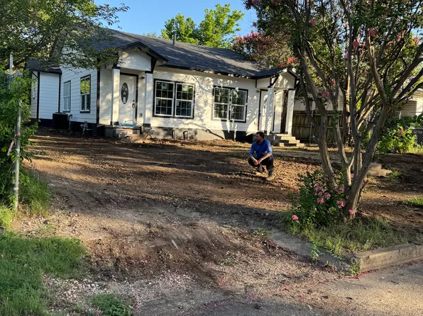 1612 Live Oak Ave #B, Waco, TX 76708