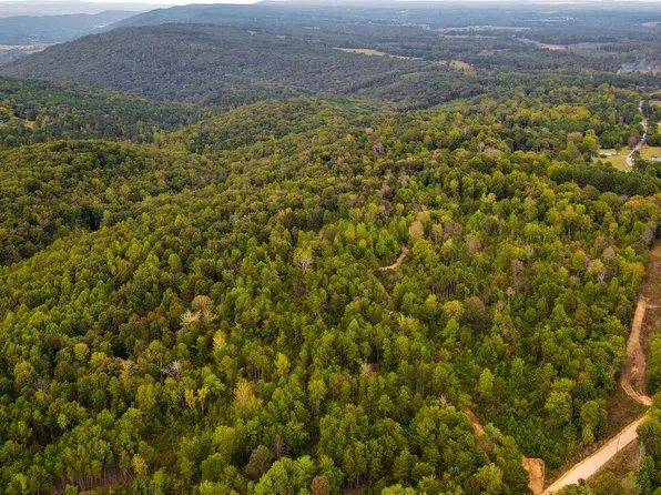 2 County Road 79, Fort Payne, AL 35967