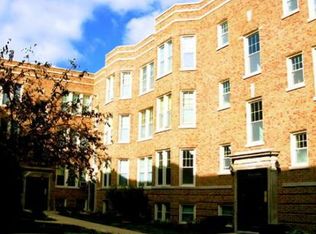 445 S Kenilworth Ave APT 3, Oak Park, IL 60302