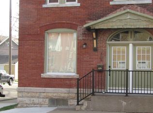 1496 Jackson St #1, Dubuque, IA 52001
