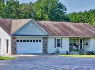 188 Cook Rd, Clarkrange, TN 38553