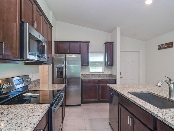 4th image of 898 Bent Creek Drive
